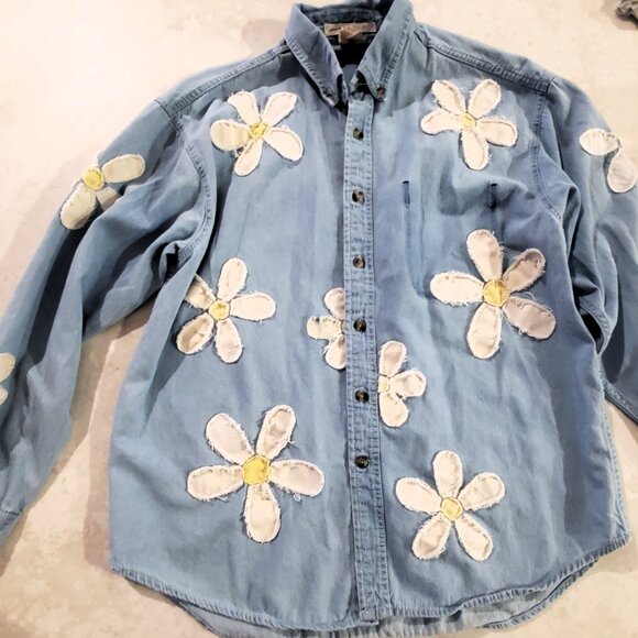 NEW FREE PEOPLE x TRICIA FIX DAISY DENIM OVERSIZED BUTTON DOWN SHIRT TOP SZ XS/S - Picture 6 of 7